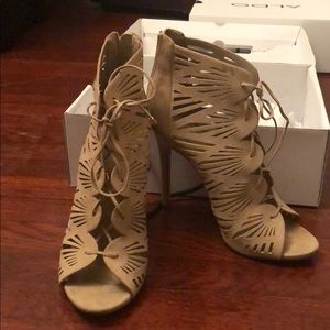 ALDO tan suede heels